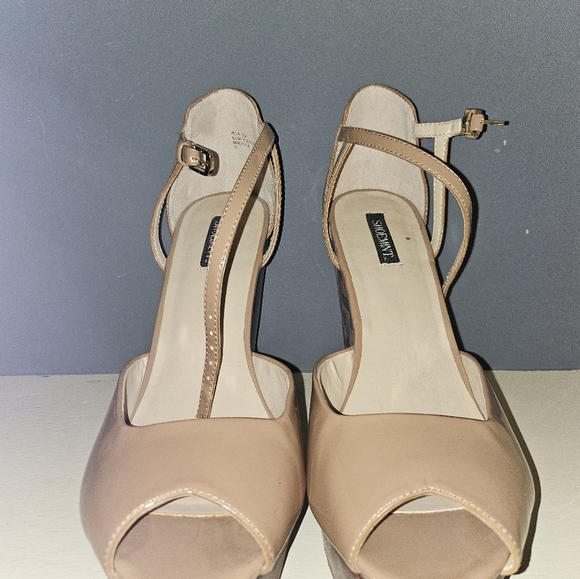 Platform heels - Picture 3 of 4